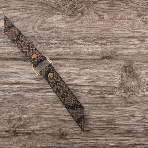 Python Belt Womens Size Medium Beige Snake Vegan Leather Embossed Fashion Slim40 - Picture 8 of 10